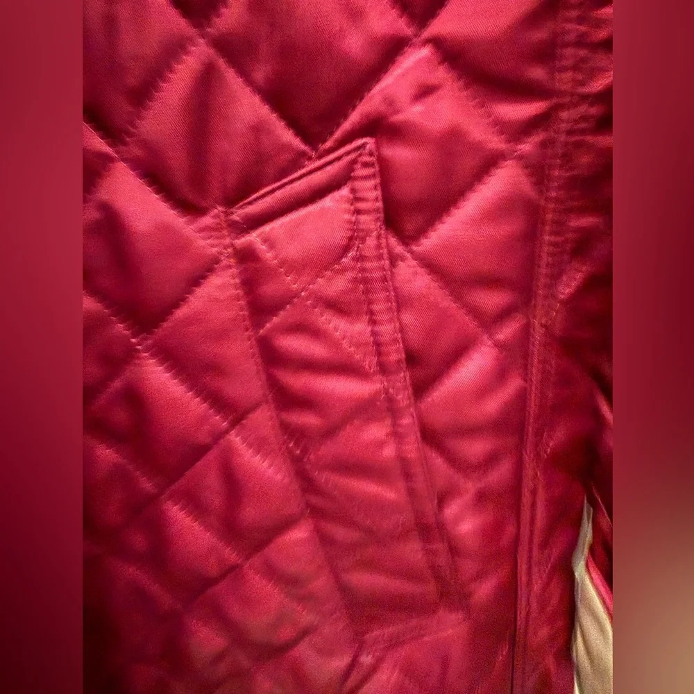 Women’s Burberry jacket. Like new. Magenta / burgundy color. Size XL - Picture 6 of 8